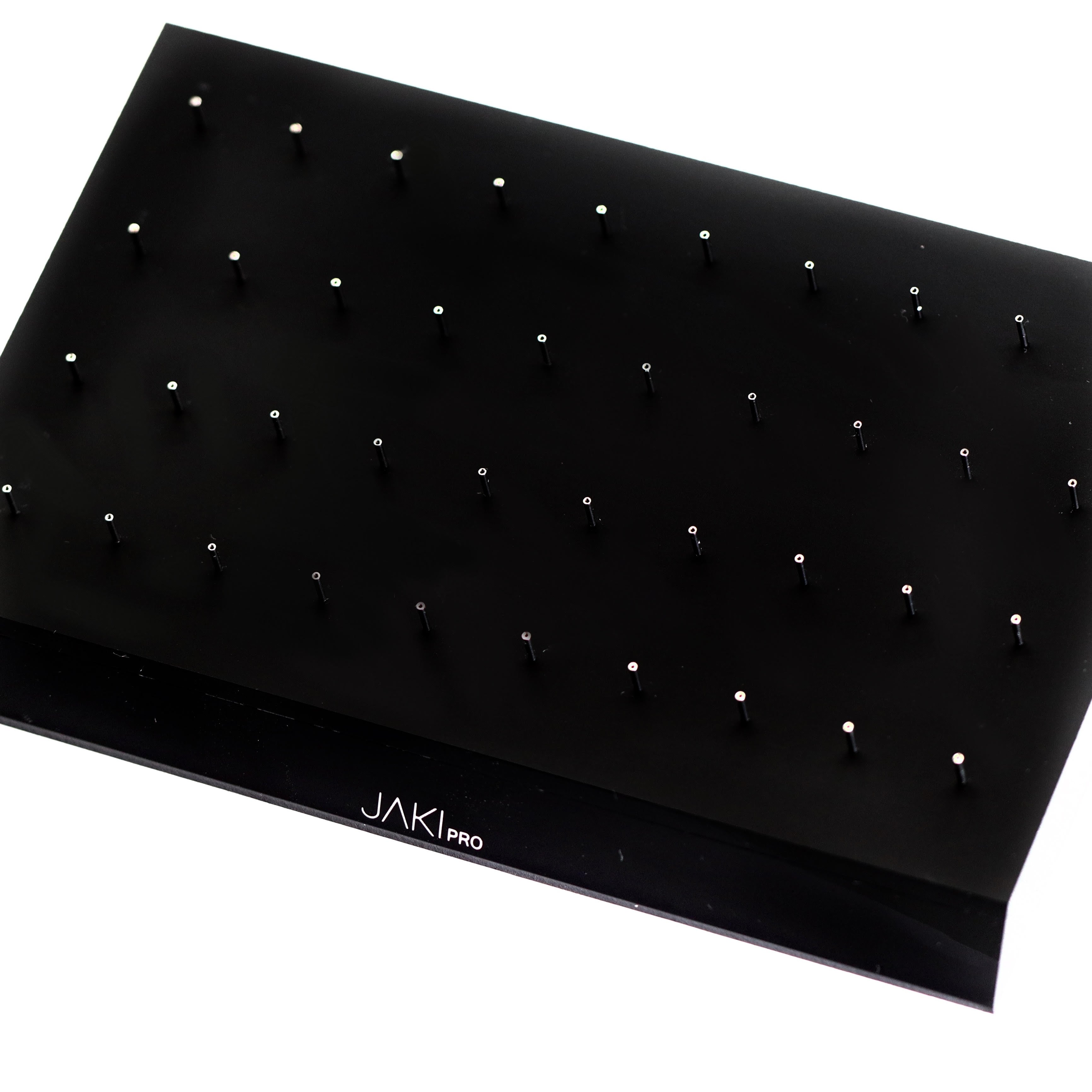 סטנד גדול לתצוגה ללברטים טיטניום