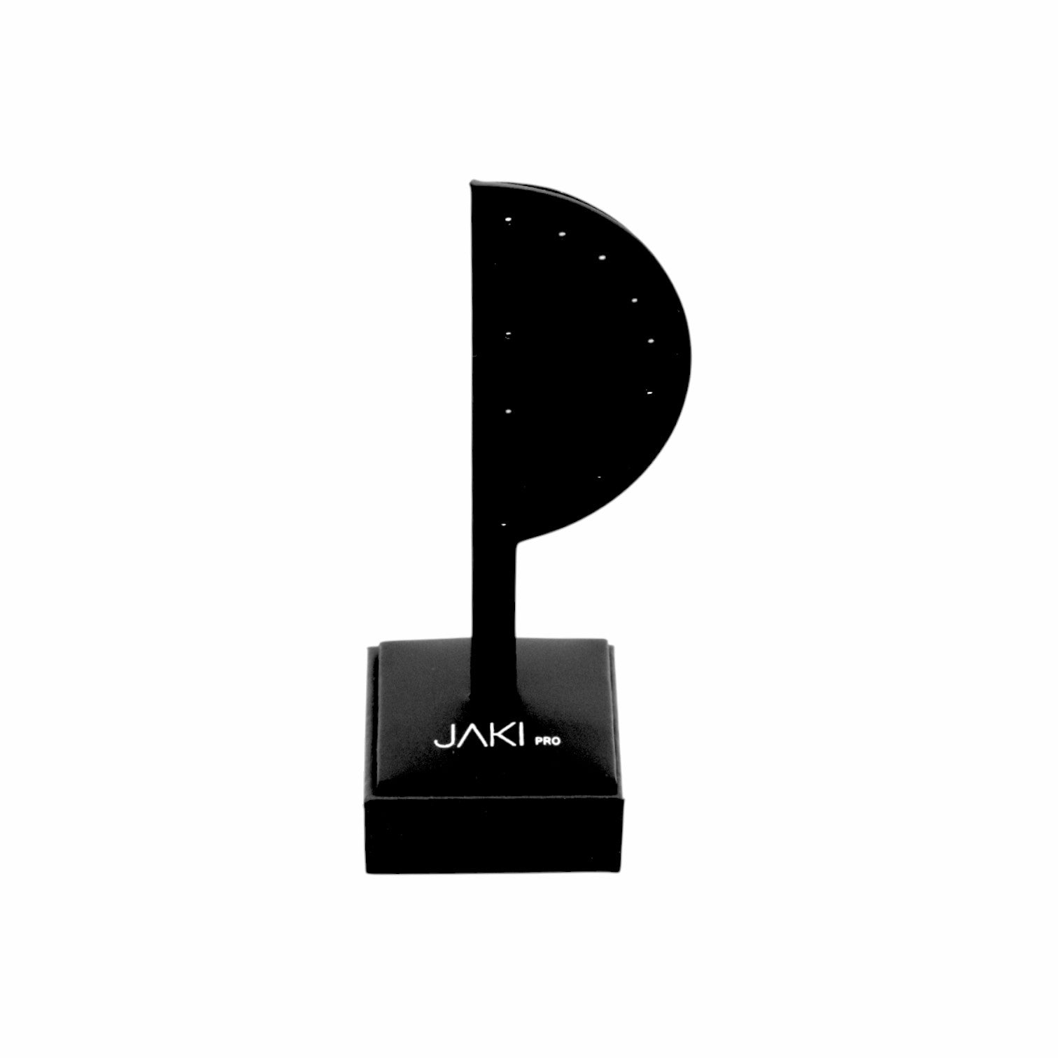 אוזן עומדת לתצוגה