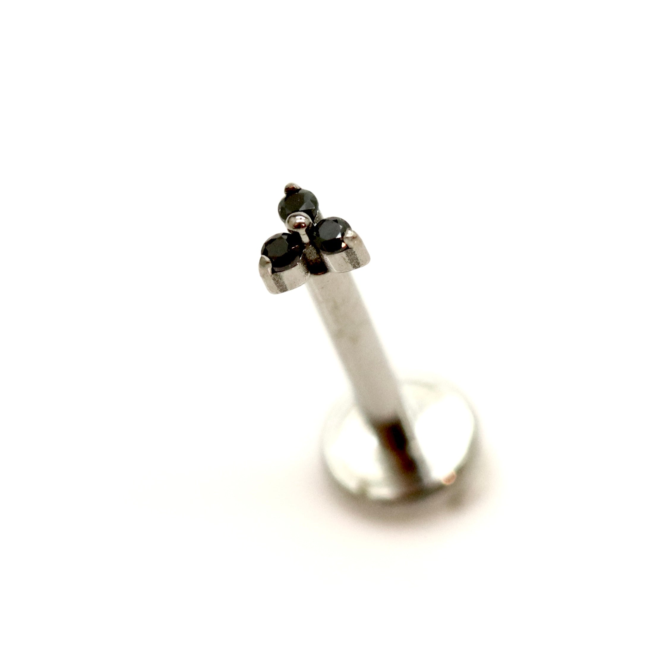 1.2*8  לברט שלושה זירקונים קטנים מאוד במשולש- שלושה צבעים בחבילה (1.5ממ)