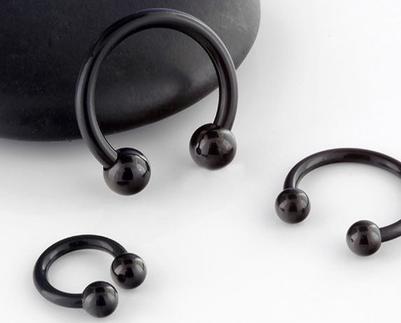 פרסה מתכת רפואית ציפוי שחור